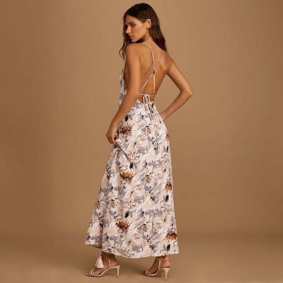 NWT Lulus Maxi Dress - More than Charming Blush Floral Maxi Dress - Size Medium - Picture 7 of 8